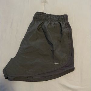 Nike | Dri-Fit Tempo Running Short